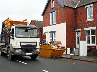 Trusted Fallowfield Mini Skip Hire services